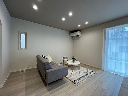 〈3号〉リビング