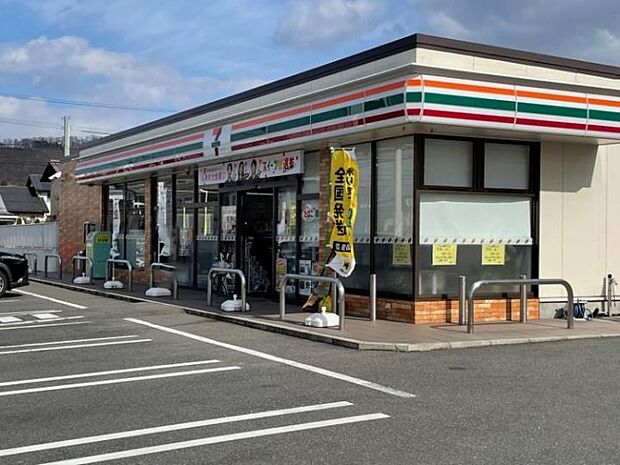 セブンイレブン 山形小白川町4丁目店