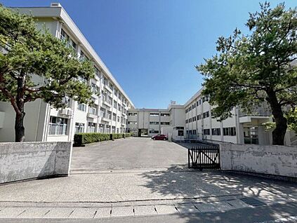 仙台市立八木山中学校 1680m