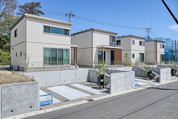 【外観】多賀城笠神街並み　左手前からA棟、B棟、C棟、D棟（2026年4月撮影）