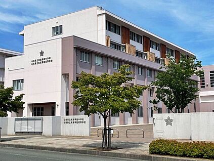 山形県立東桜学館中学校・高等学校 1230m