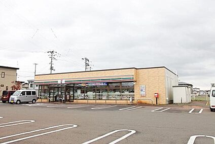 セブンイレブン横手三ノ口店 400m