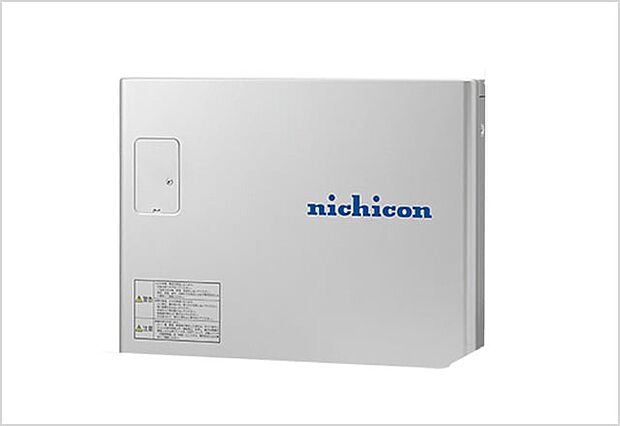 【蓄電池(4.9kWh)】(1)停電時でも生活に最低限 必要な電力を確保。
(2)太陽光発電の余った電気を貯めて夜に使うエコな生活※停電時には蓄電池の残量が無いと復旧しません。同時に使用できる電力には限りがあります。
※(1)事前に計画したコンセントでのみ電力使用が可能です。