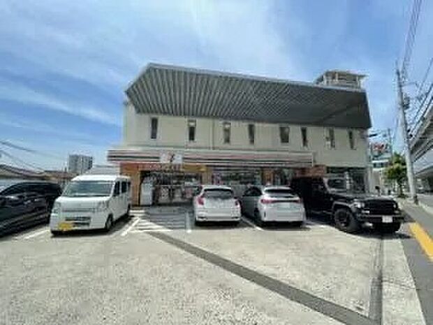 セブンイレブン古市店