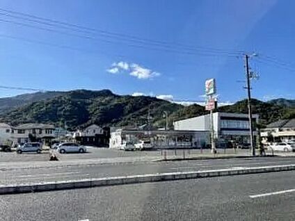セブン-イレブン廿日市大野中央店 1200m(徒歩15分)