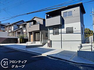 【新築の事ならフロンティアグループまで】Blooming Garden　奈良市敷島町１丁目　全２区画 外観