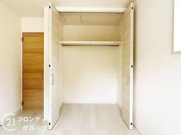 【収納】各室に収納スペ―スがありますのでお部屋スッキリ片付きますね