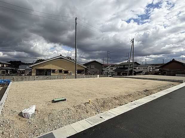 【外観】【現地前道】センチュリーグループにて全国規模の表彰経験多数あり!当社が自信をもってお客様にピッタリの物件をご提案いたします【不動産のプロにお任せください!】