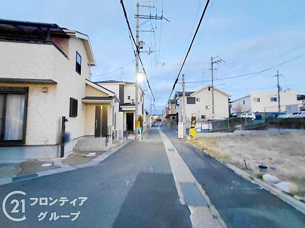 【前面道路含む外観】【現地前道】センチュリーグループにて全国規模の表彰経験多数あり!当社が自信をもってお客様にピッタリの物件をご提案いたします【不動産のプロにお任せください!】