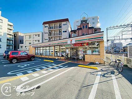 セブンイレブン奈良西大寺本町店 850m