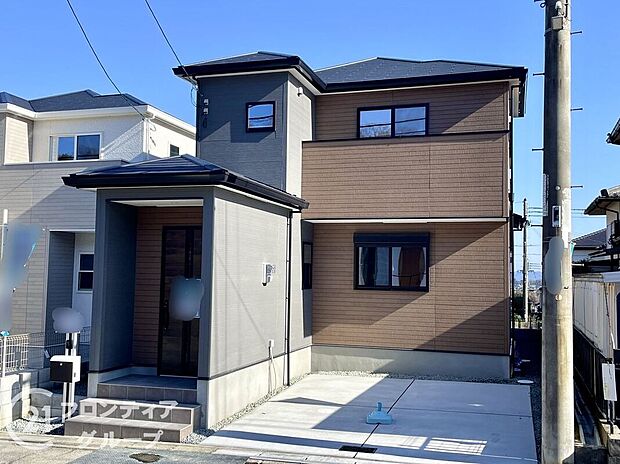 【外観】【2号棟】現地外観写真＼資金計画のお悩みお任せください！／最新FPシステムを使った資金計画のシミュレーションや専属のファイナンシャルプランナーがお金回りの整理をお手伝いします！住宅ローンもお任せ♪