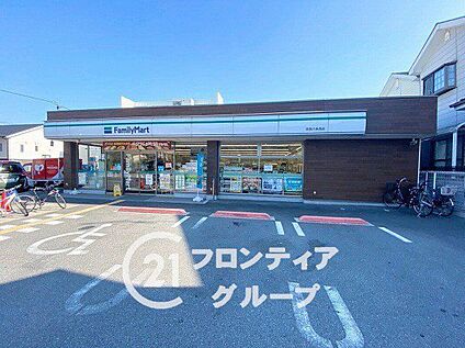 ファミリーマート奈良六条西店 850m