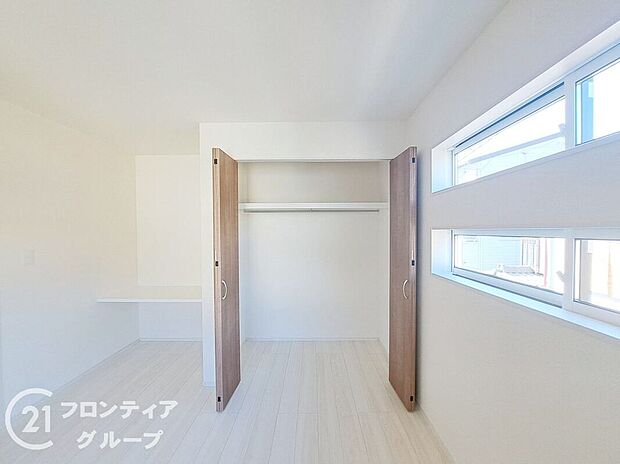 【収納】各室に収納スペ―スがありますのでお部屋スッキリ片付きますね