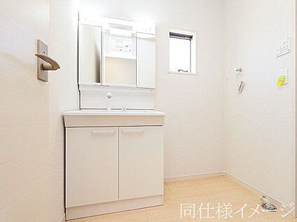 同仕様画像　（その他内観）