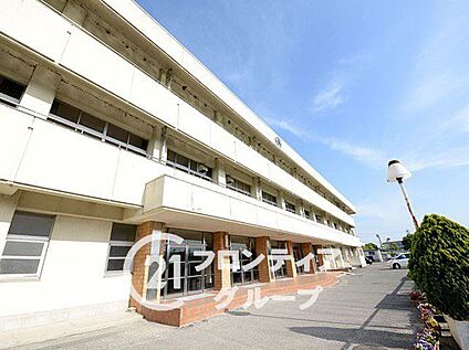 生駒市立大瀬中学校 1140m