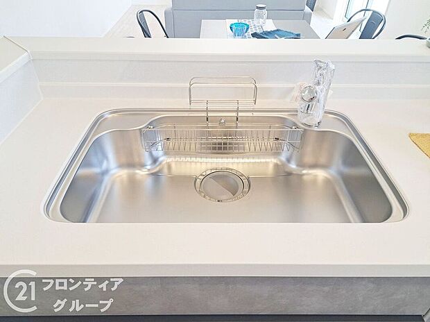 【その他設備】ワイドシンクなので家族が増えても洗い物楽々です