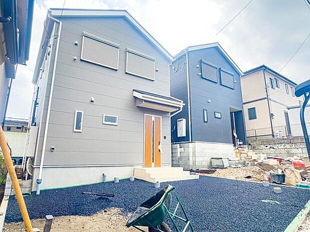 もうまもなく完成となります。現地のご案内も可能です。詳細はお気軽にお問い合わせください。現地(2026年3月)撮影