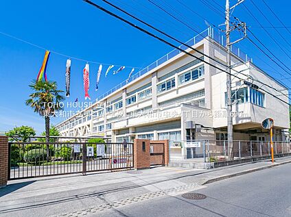東大和市立第二小学校 約690m