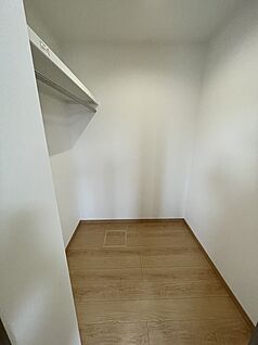 ウォークインクローゼット