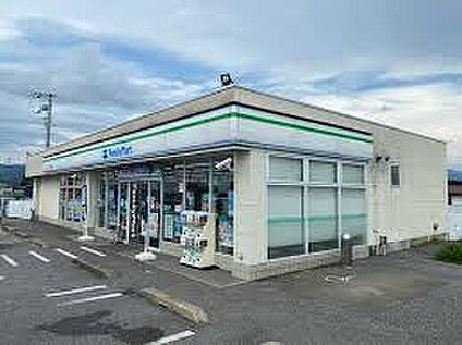 ファミリーマート高宮店 約300ｍ