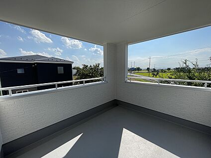 インナーバルコニー　同社施工例写真