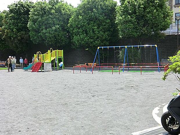別所第一公園（約200m・徒歩3分）