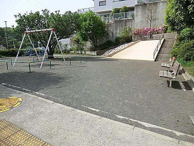 平戸第六公園（約350m）