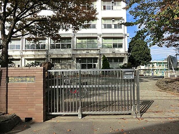 横浜市立樽町中学校（約1,500m）