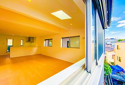 三ッ沢下町駅 デザイナーズ住宅 19 土 21 祝 現地ご覧いただけます 現地住所や物件のデメリット等の詳細は お気軽にお問い合わせくださいの一戸建て 21年01月 87 78m2 3ldk 4380万円