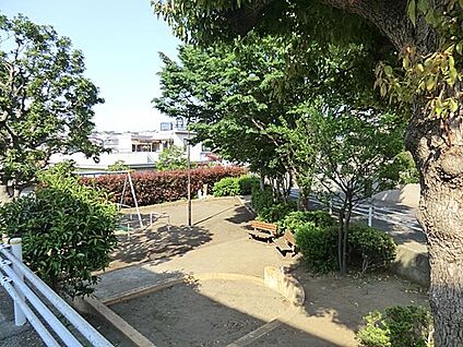 下永谷角田公園 600m