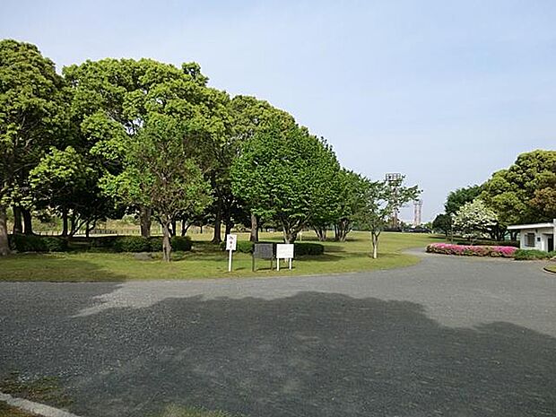 本牧市民公園(約90m・徒歩2分)