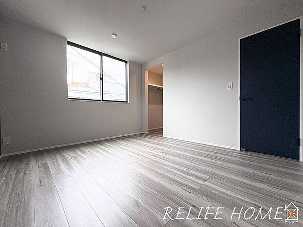 ■Style room■  落ち着いた雰囲気のプライベートルームはシンプルでスマートな空間。ご家族一人一人が快適に過ごせるゆったり快適な居室。（1号棟）