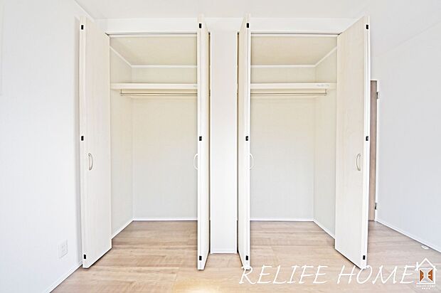 【収納】■Closet■  家族の暮らしを快適にするスッキリ収納。機能性とデザイン性を兼ね備えた空間づくりを演出♪