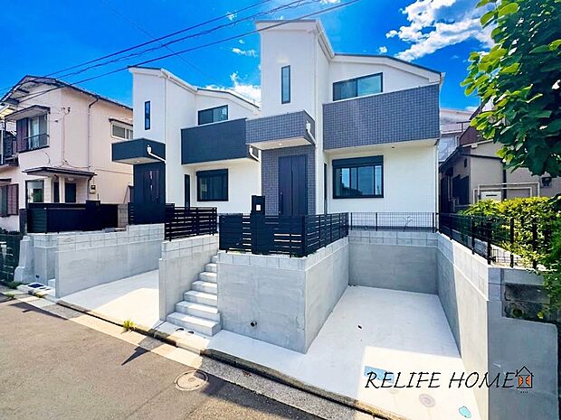 【前面道路含む現地写真】■Appearance■ 陽当りが良く、永住地にふさわしい閑静な住宅地。是非周辺の環境を実際にお確かめください。