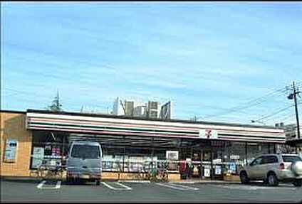 セブンイレブン横浜奈良北団地店 400m(5分)