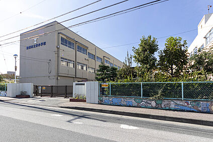 栄小学校 1,400ｍ(徒歩18分)