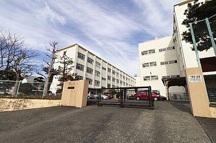 高師台中学校 1,065ｍ(徒歩14分)