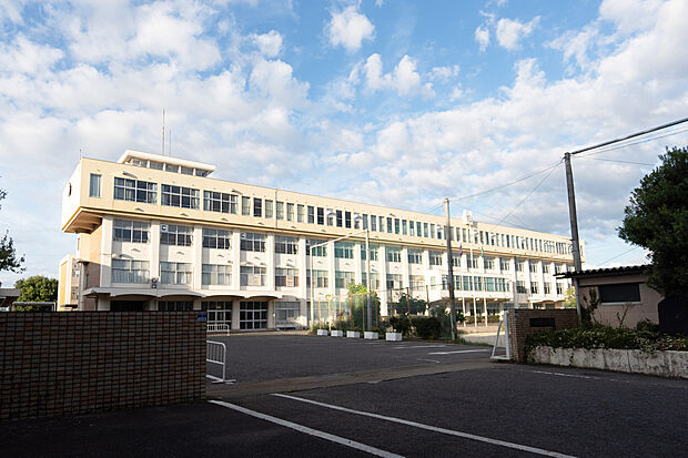 日進市立  日進東中学校（約1,530m）