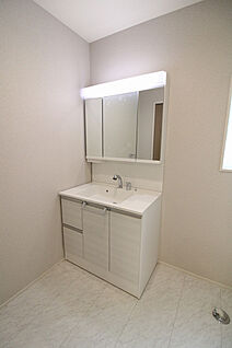 1号棟　洗面室（2025年11月撮影）