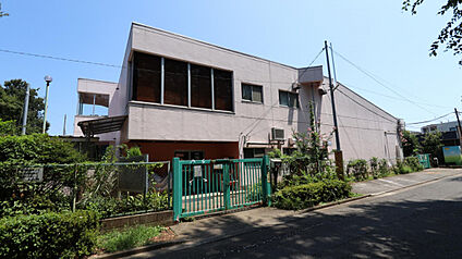 第七保育園 825m
