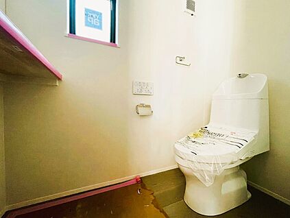 ■温水洗浄便座■