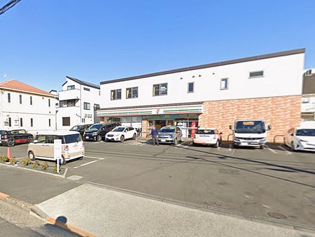 セブンイレブン町田成瀬台3丁目店(約674m)