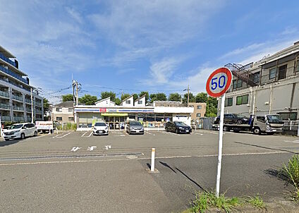 ミニストップ青葉荏田店 617ｍ(徒歩8分)