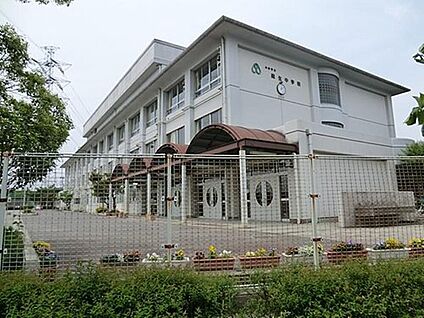 川崎市立麻生中学校 771m(徒歩10分)