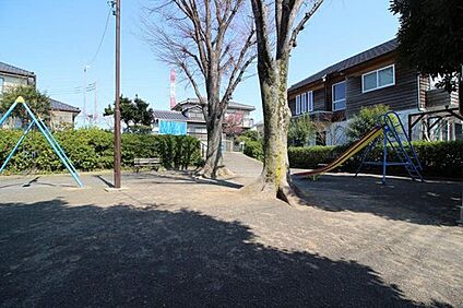 王禅寺なかよし公園 1400m(徒歩18分)