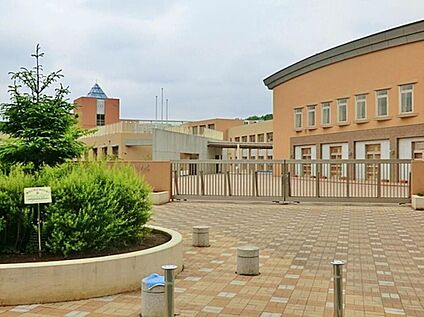 町田市立小山ヶ丘小学校 950ｍ(徒歩12分)