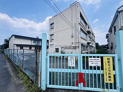 稲城市第六小学校 260m(徒歩4分)