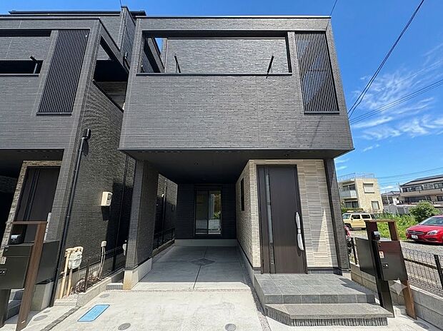 A号棟【現地外観】こちらの物件が少しでも気になるようでしたら、お気軽にお問合せください。人生でいちばん大きなお買い物ですので、ゆっくりご見学ください。
