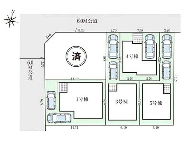 【全体区画】全5棟の分譲地です。駐車スペースは1~2台確保しています(車種による)。前面道路6mあるので駐車もラクに行えます。