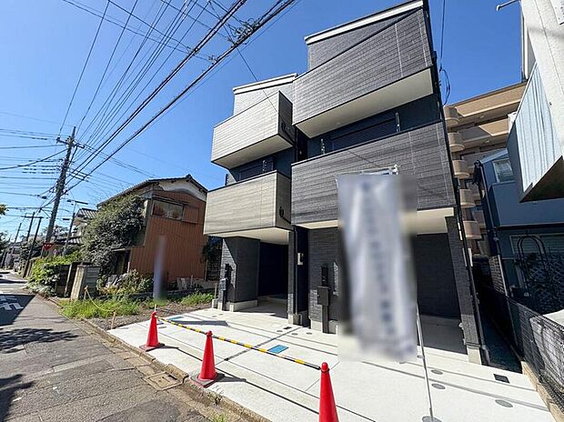 【【外観-C号棟-】】与野駅徒歩4分の好立地。駅チカでも落ち着いた街並みとなっております。